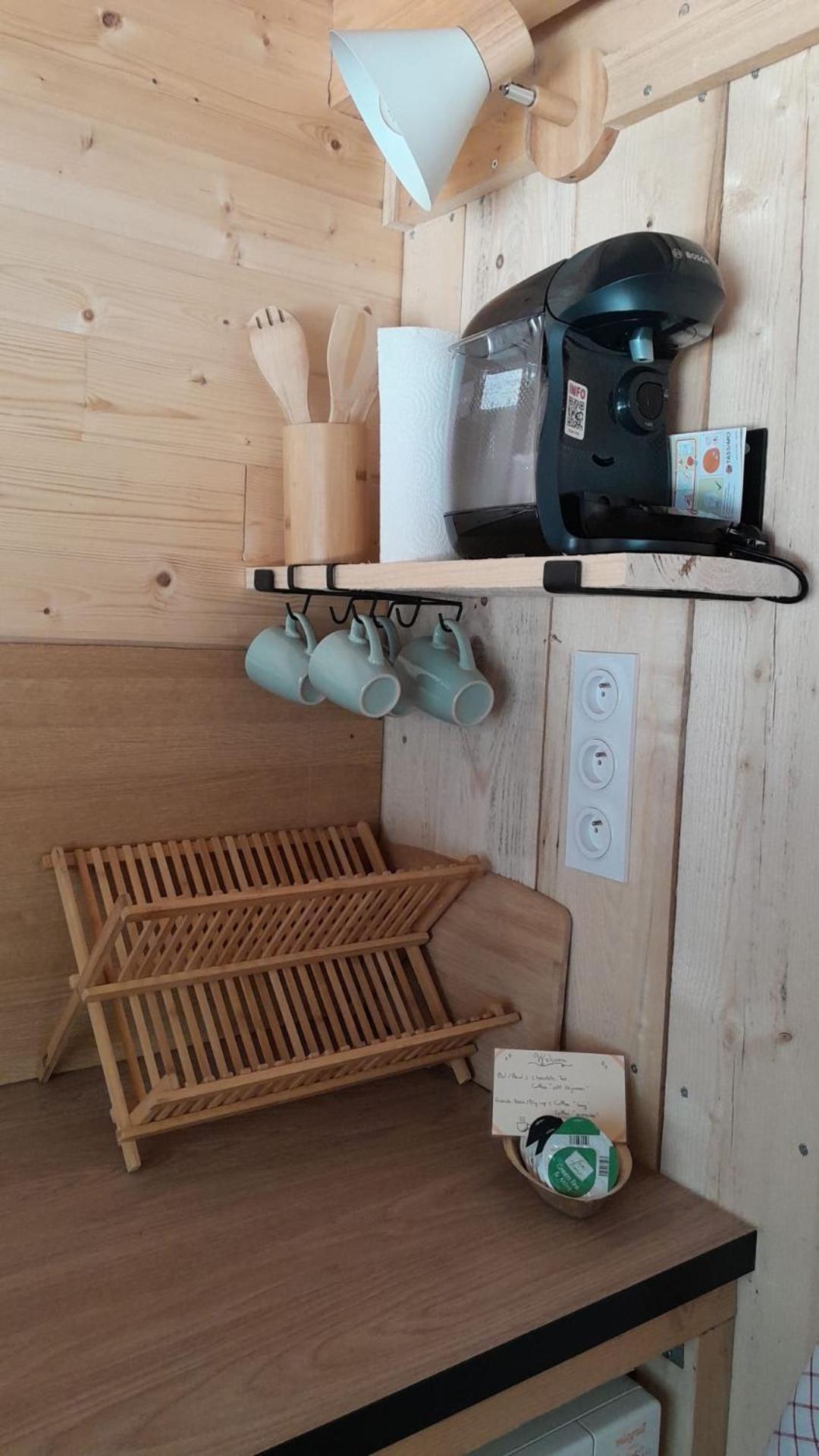 La Cabane En Bois Tourves Exterior foto